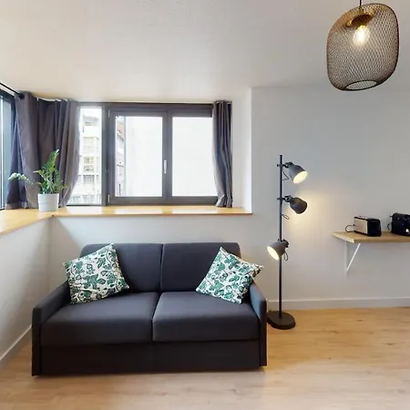 아파트 Hallesgare 1 Free Parking