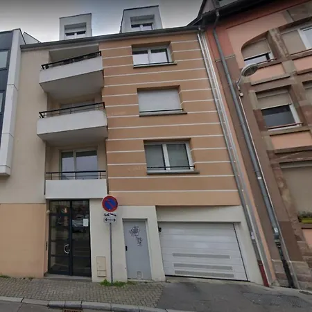 Hallesgare 1 Free Parking Lejlighed